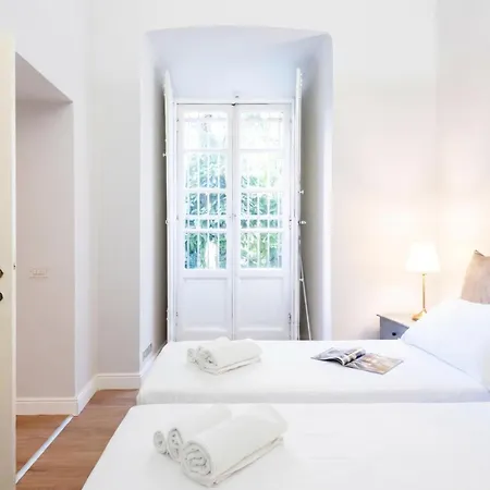 Elegance - Historic Center - Happy Apartment Genua